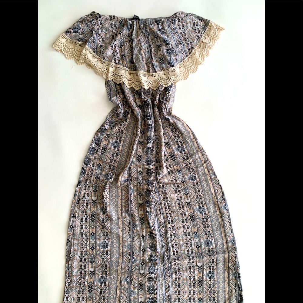 long summer dress, strapless,in cotton,embroidered